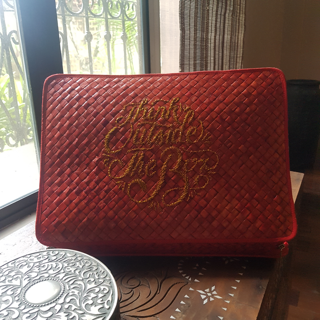 Think Outside The Box Laptop Case In Red - Island Girl