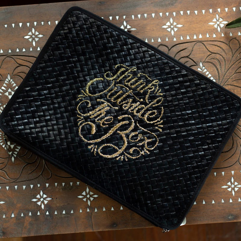 Think Outside The Box Laptop Case in Black - Island Girl