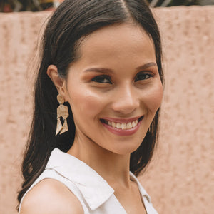 Vera Capiz Earrings in Smoked - Island Girl