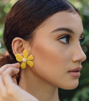 Delilah Flower Earrings - Island Girl